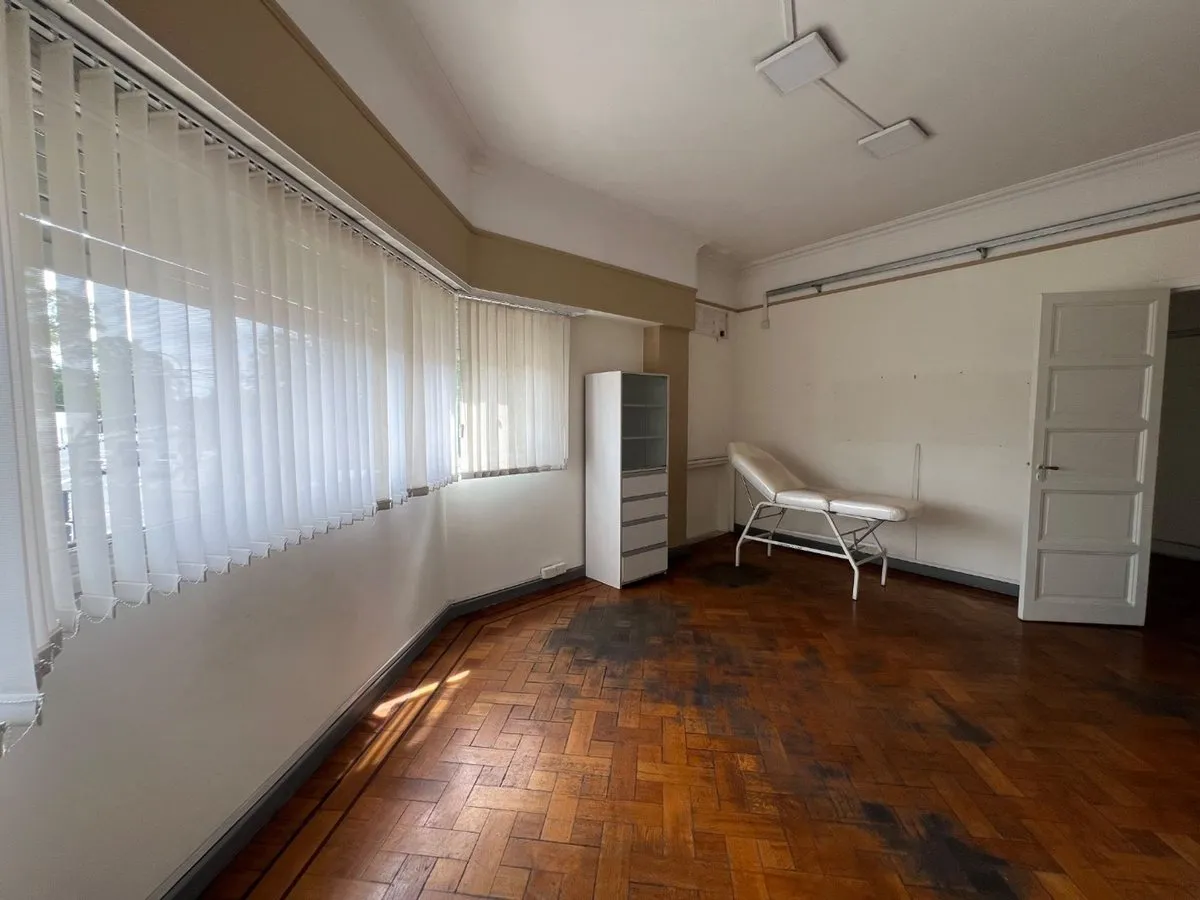 Ground-floor PH with patio and two balconies in Agronomía