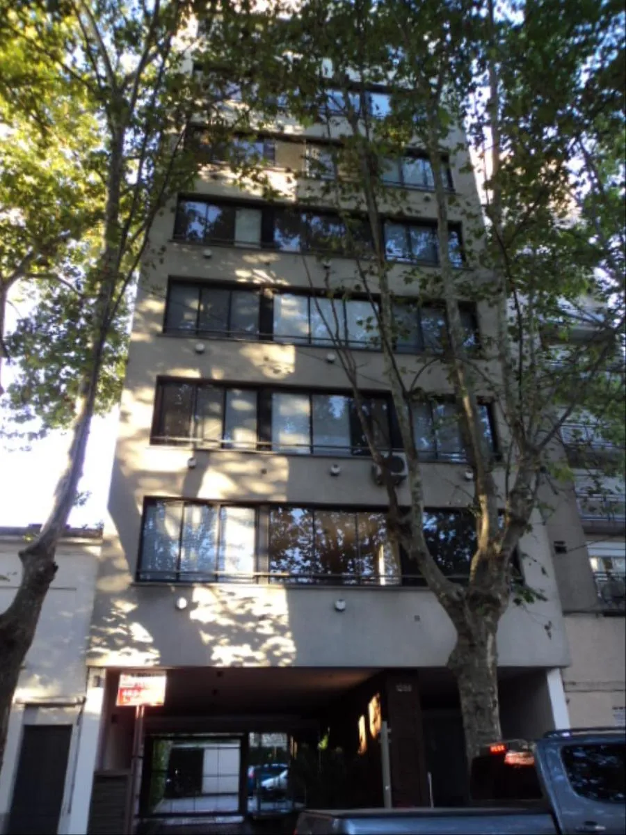 Studio apartment for rent near Plaza Rocha, La Plata