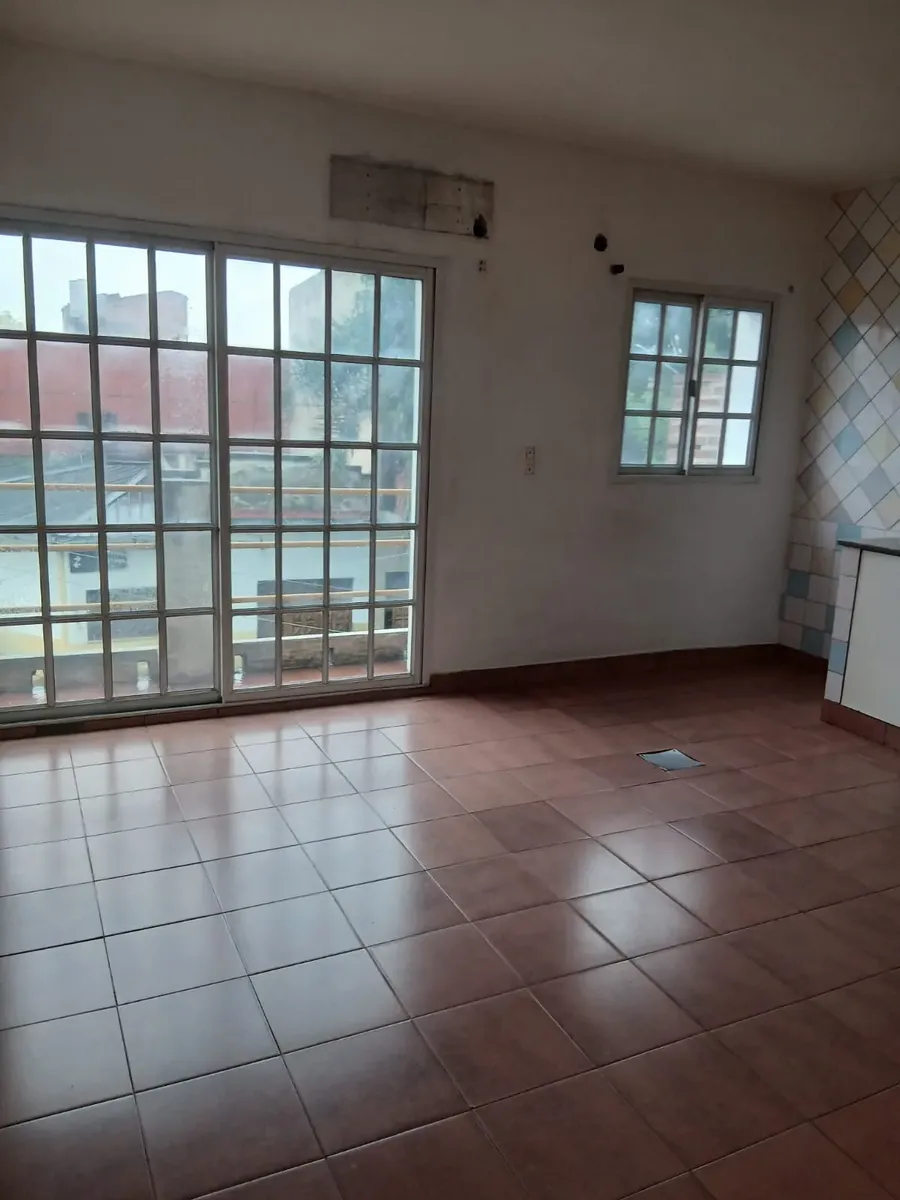 Apartamento com 3 dormitórios em Villa Soldati