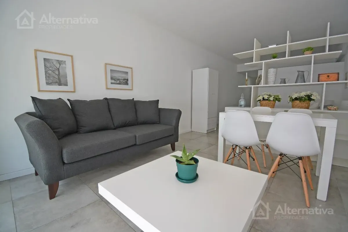 Furnished studio apartment for short-term rent in Recoleta