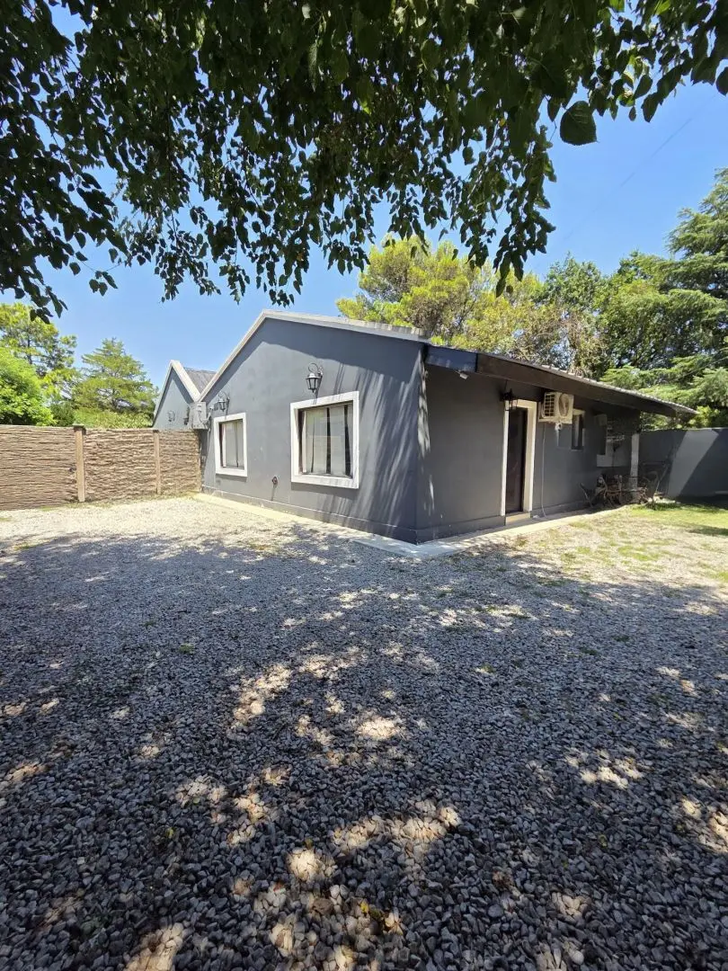 Casa mobiliada com 2 quartos em Parque Leloir