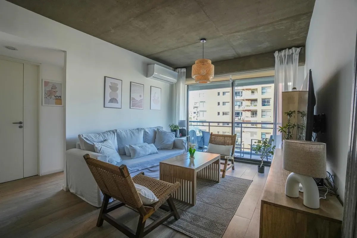 Меблированная квартира с 1 спальней в Núñez