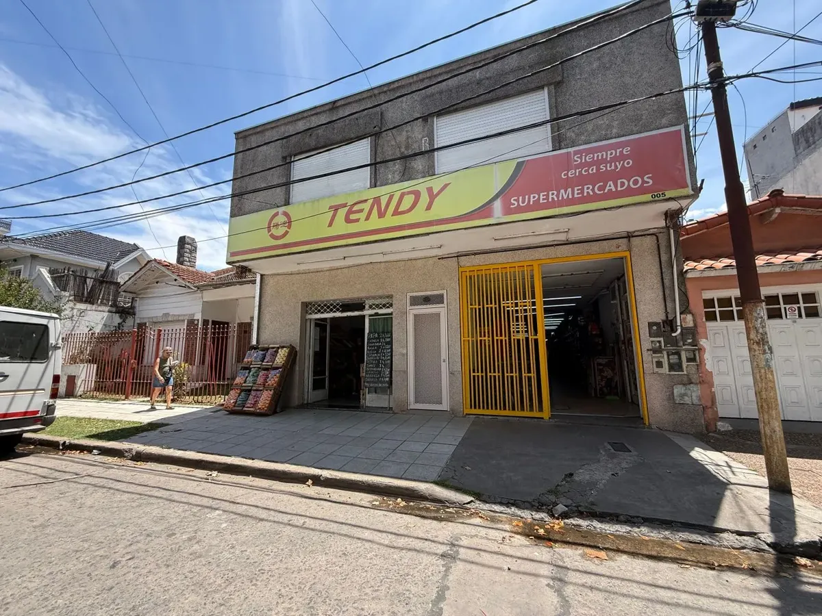 Three-room apartment in Quilmes (Centro)
