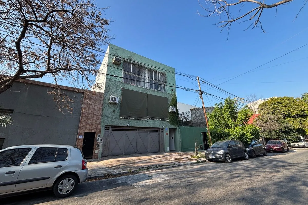 Departamento tipo PH de 1 ambiente en alquiler en Parque Chas