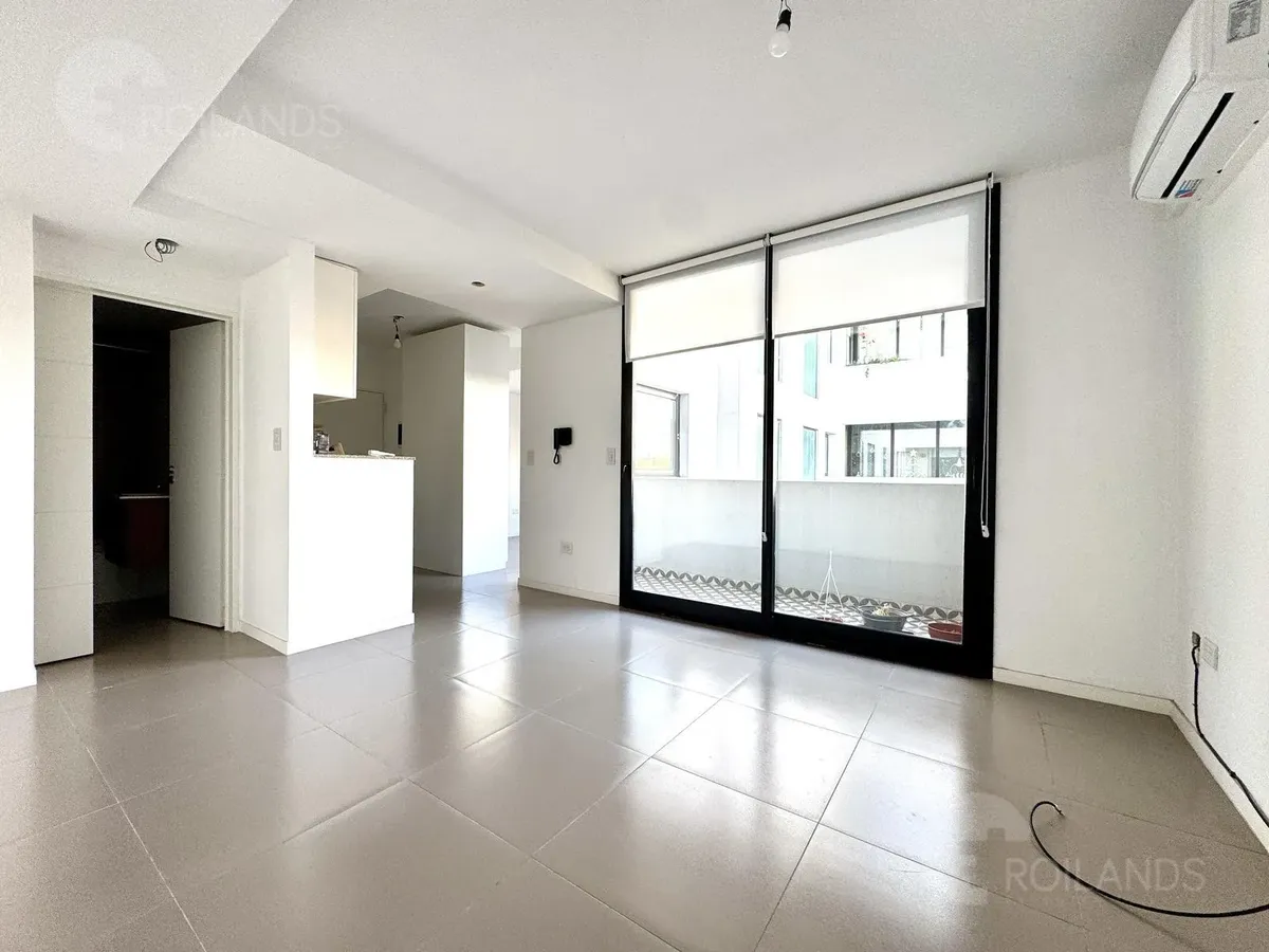 Departamento 2 ambientes con balcón en Villa Urquiza