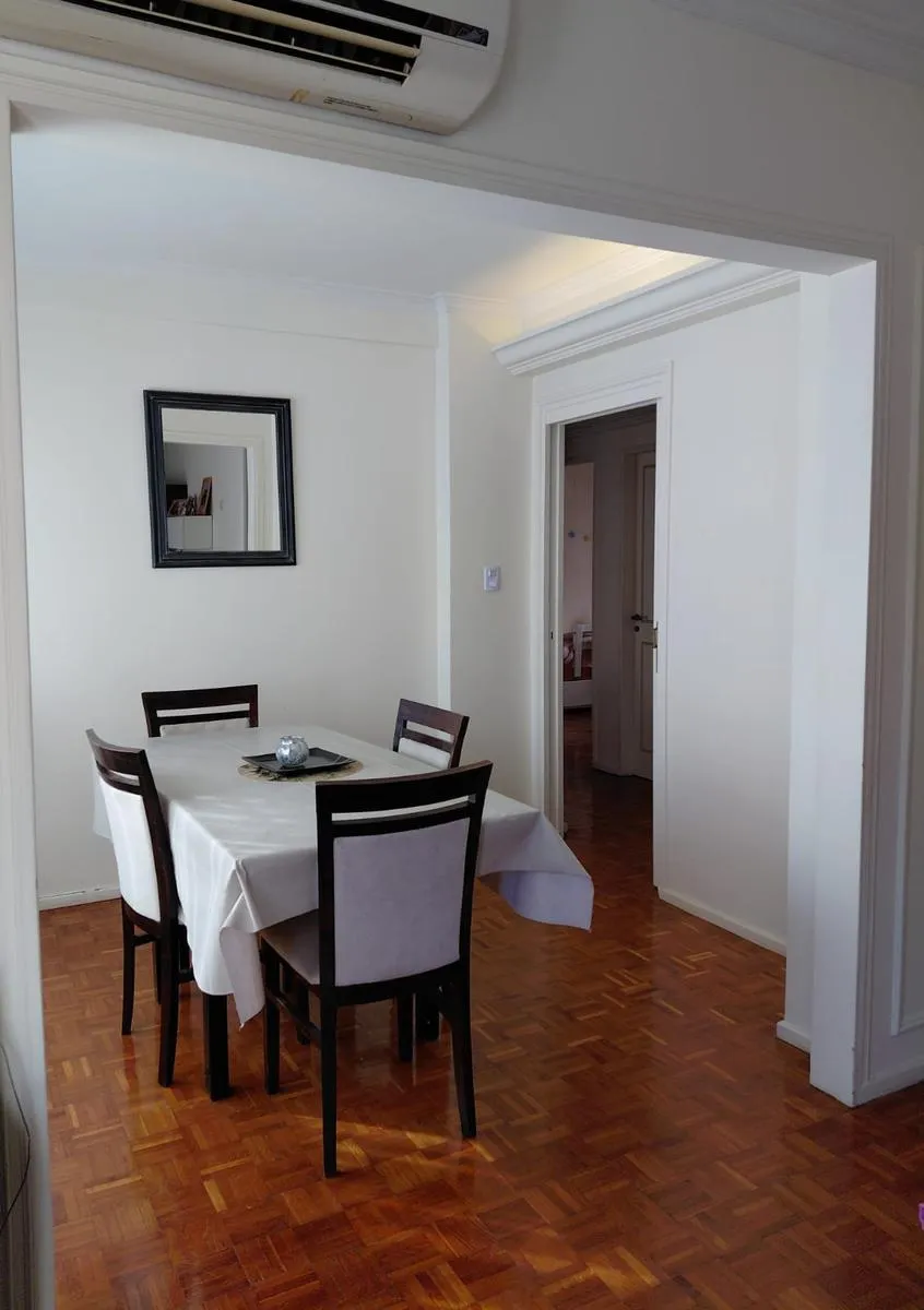 Apartamento de 3 a 4 ambientes com terraço em Recoleta