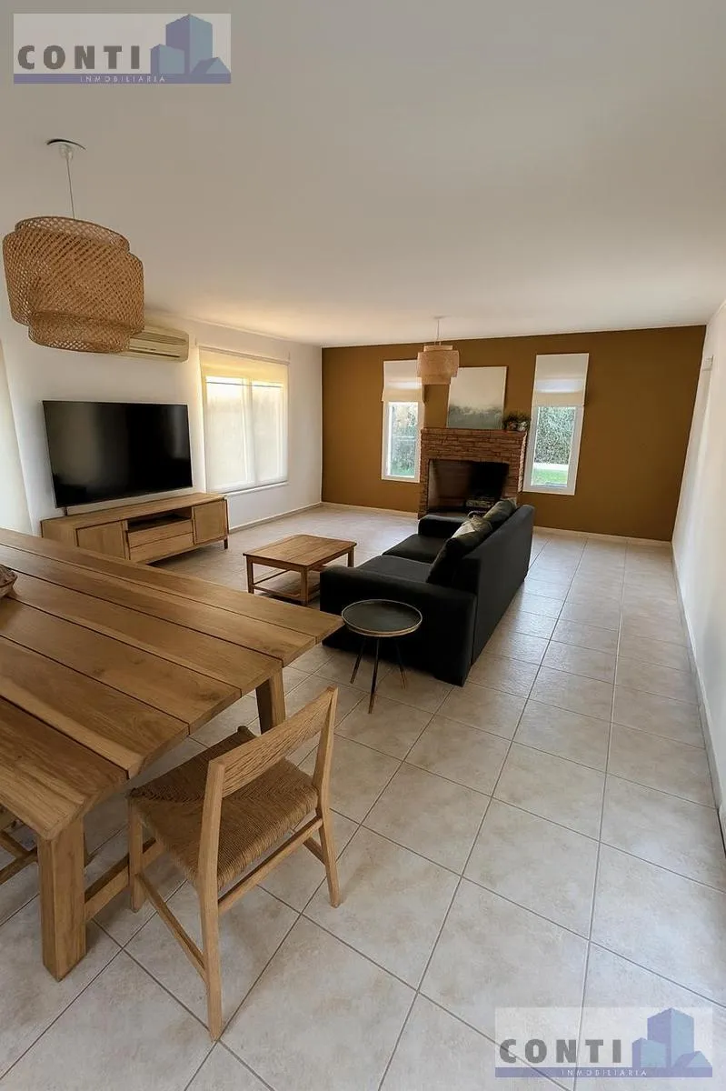 Fully furnished house for seasonal rental in Benavidez Greens (Tigre)