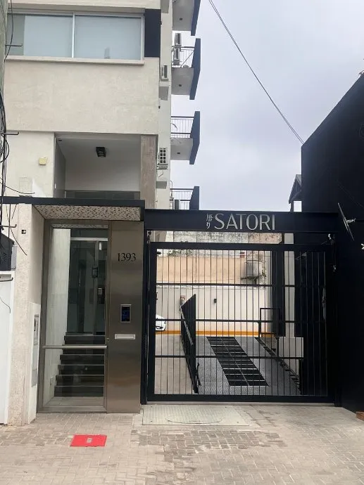 Квартира-студия с 1 комнатой и парковочным местом в Berazategui Centro