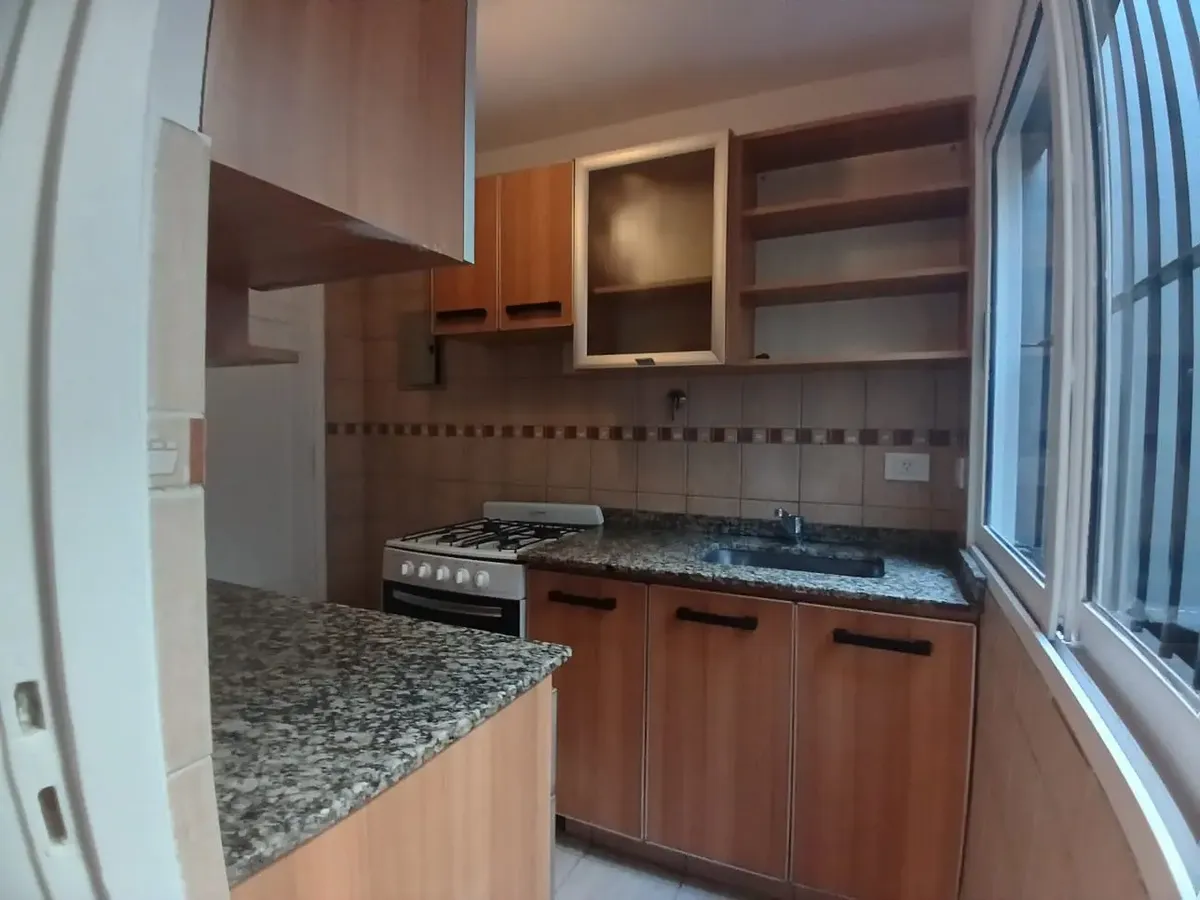Departamento 3 Ambientes Céntrico