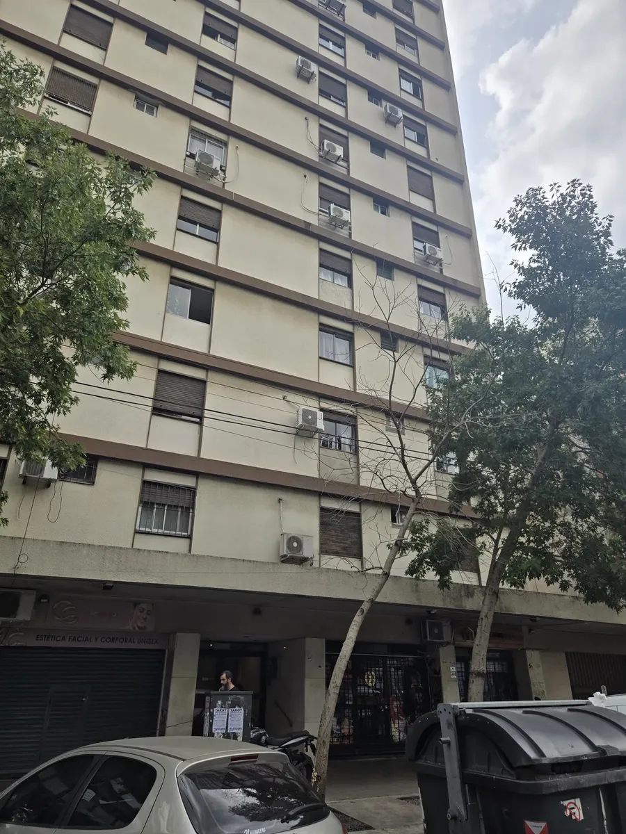 Departamento de 3 ambientes al frente en Villa Urquiza