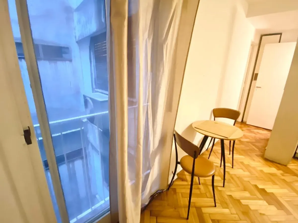 Apartamento de dois ambientes mobiliado em Recoleta