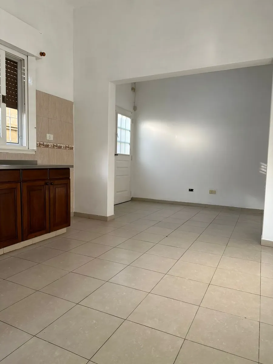 Alquiler Departamento 2 Ambientes Berazategui