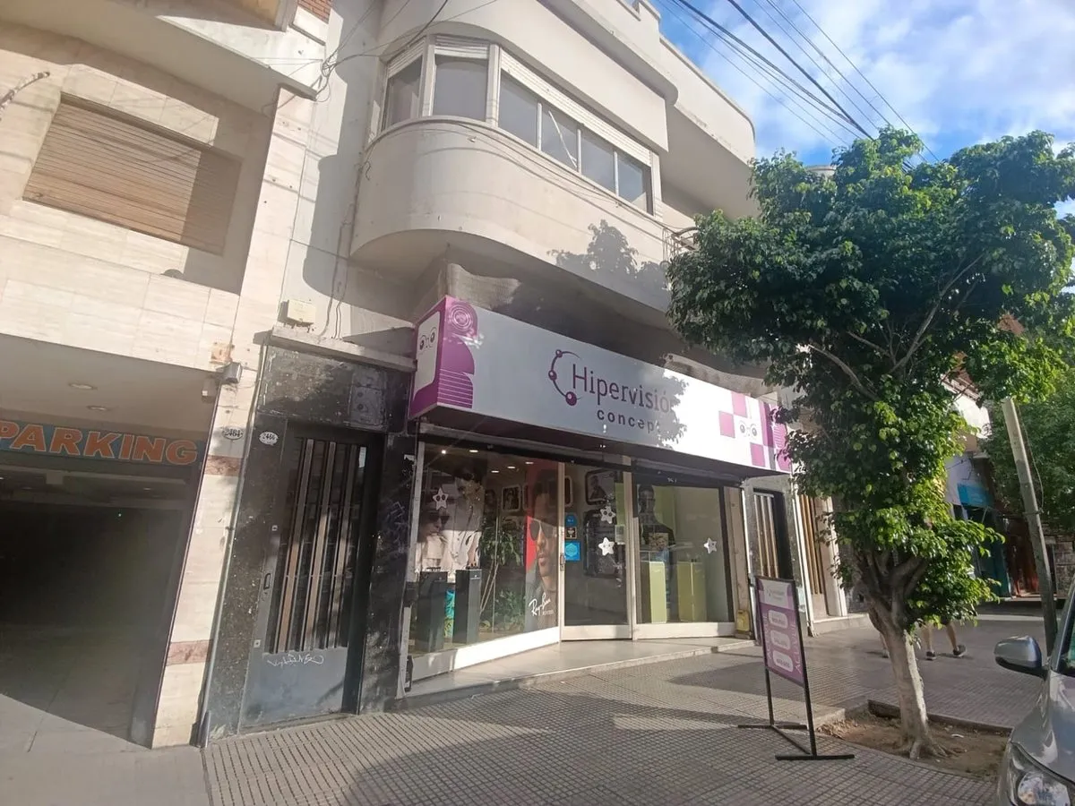 Five-room PH for commercial use in Colegiales
