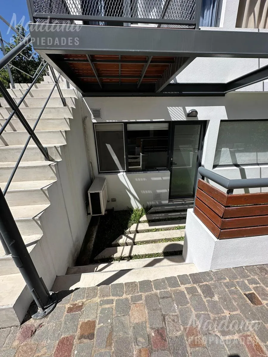 Departamento En Belen De Escobar