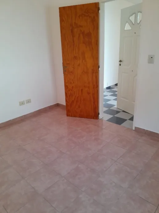 2-room unit with patio