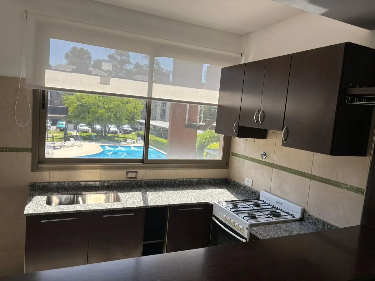 2 bedrooms, parking, balcony
