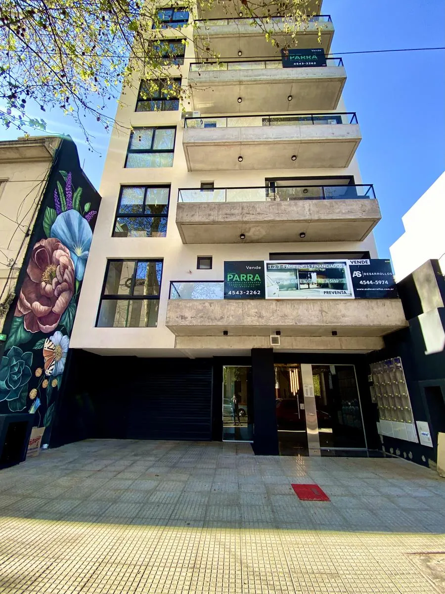 Three-room apartment in Villa Urquiza