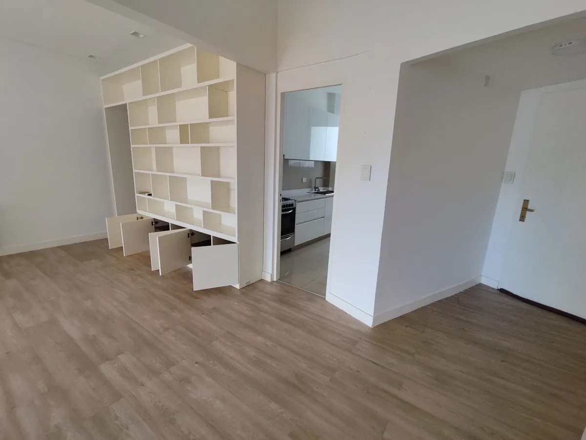 Departamento de 3 ambientes en Belgrano con balcón y reciclado