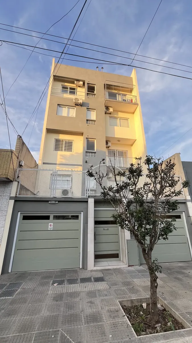 Apartamento de dois ambientes com 1 quarto em Mataderos