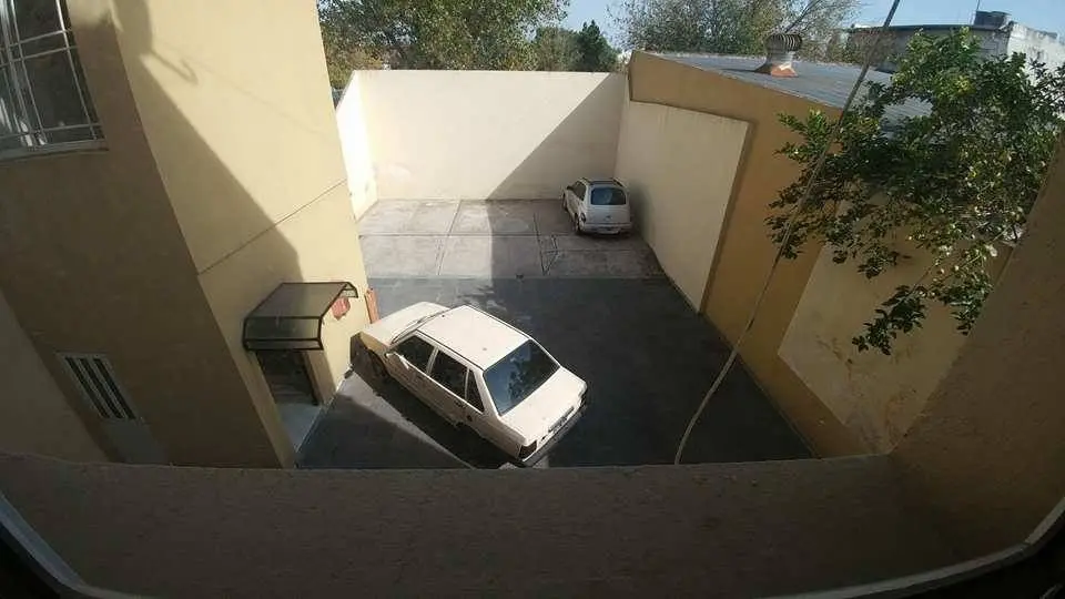 Apartamento de três ambientes em Merlo Centro