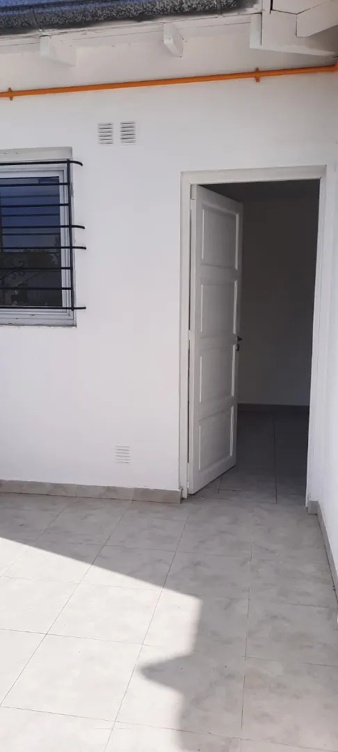 Two-room apartment rental near General Pacheco