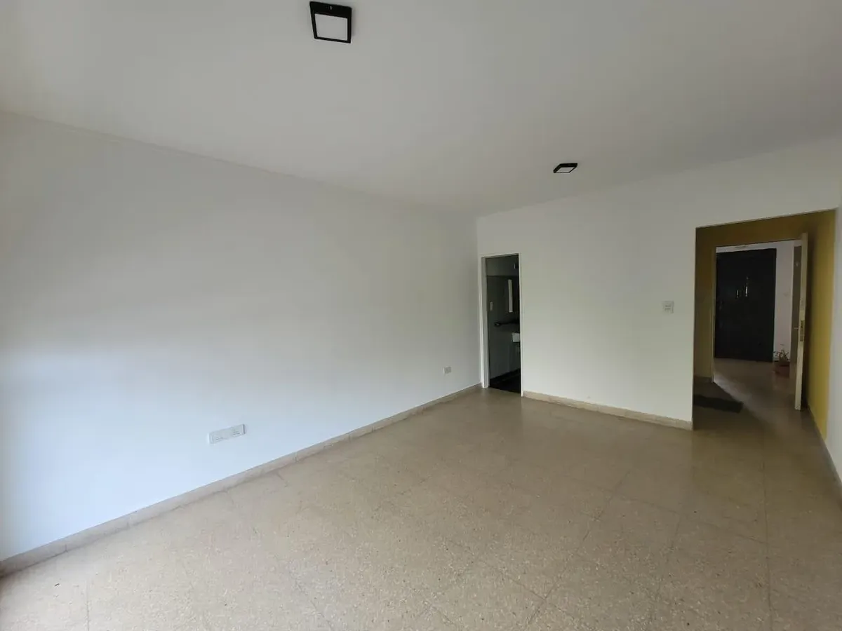 Kitnet de 32 m² para alugar em La Plata