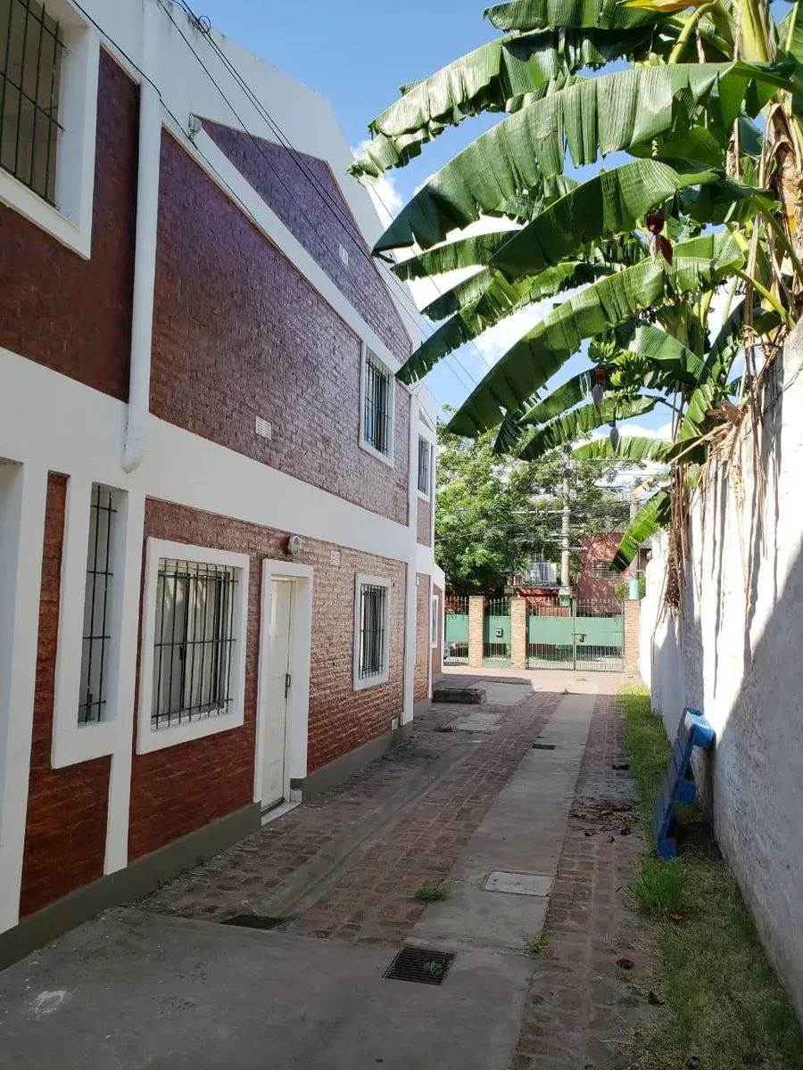 Apartamento estúdio com vaga de garagem em José C. Paz