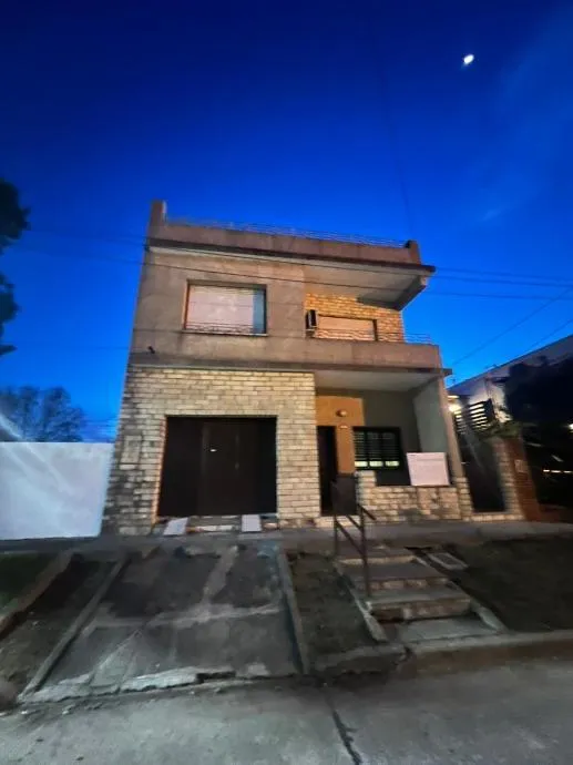 Apartment in Quilmes Este with private house and terrace