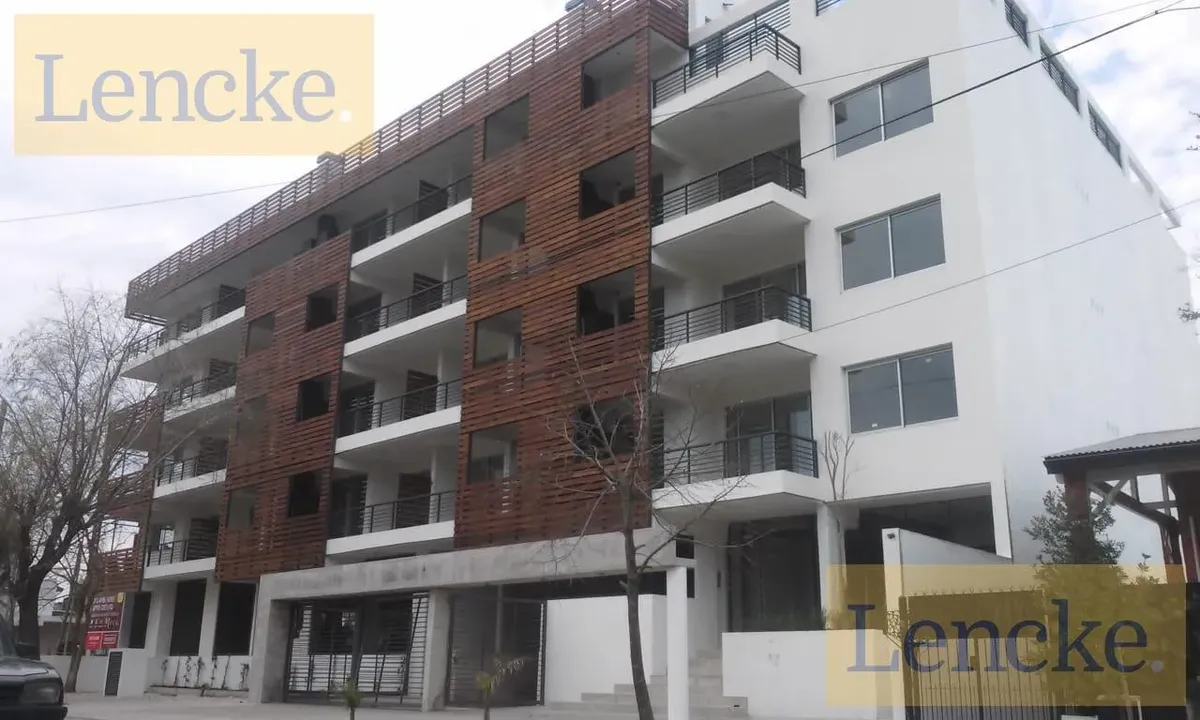 Three-room apartment in Tigre Park with double covered parking