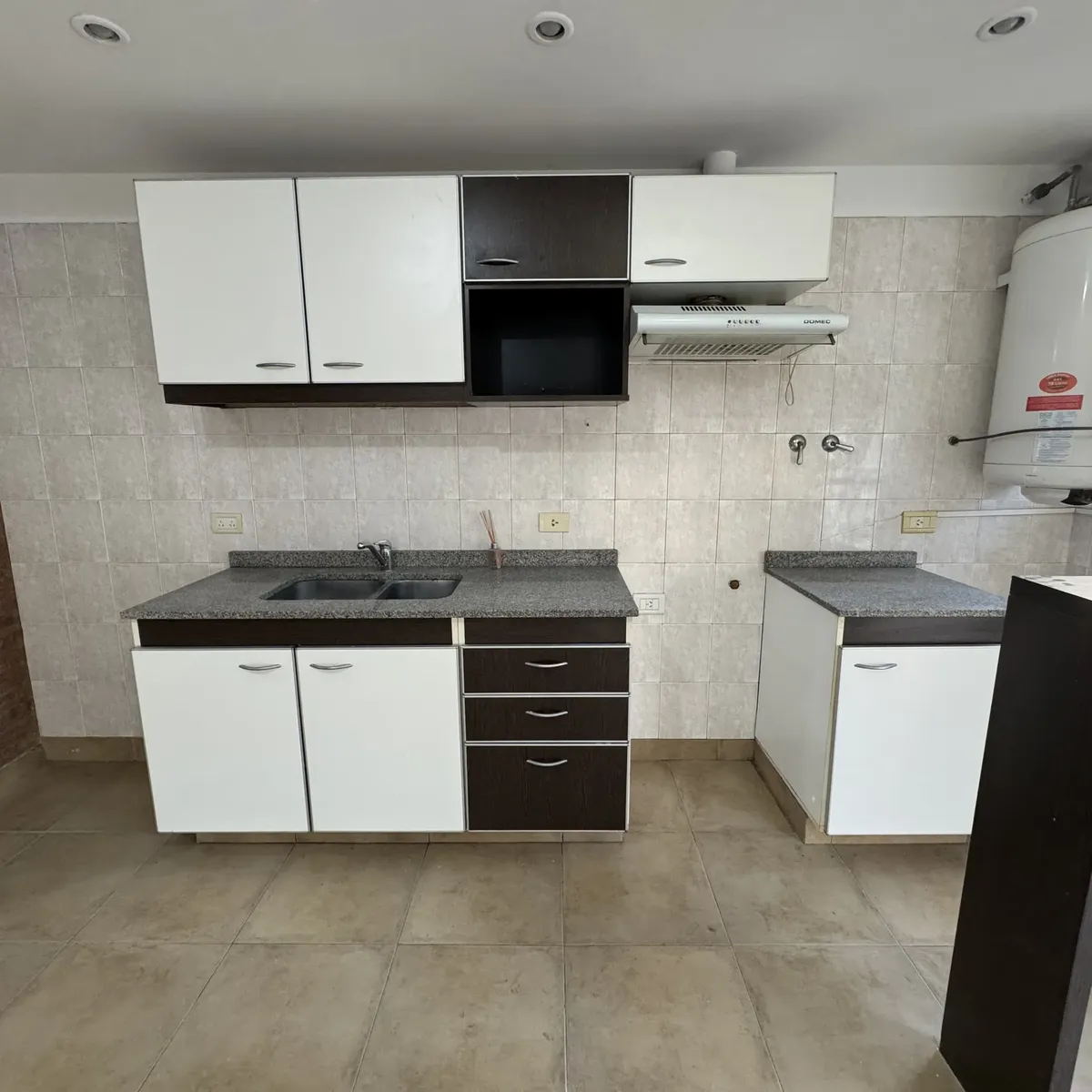 Квартира-студия с парковочным местом в Quilmes Oeste