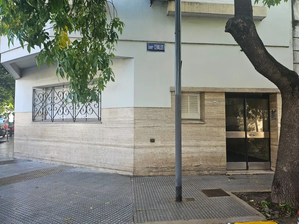 Depto De 2 Ambientes Con Terraza Y Parrilla Sin Expensas