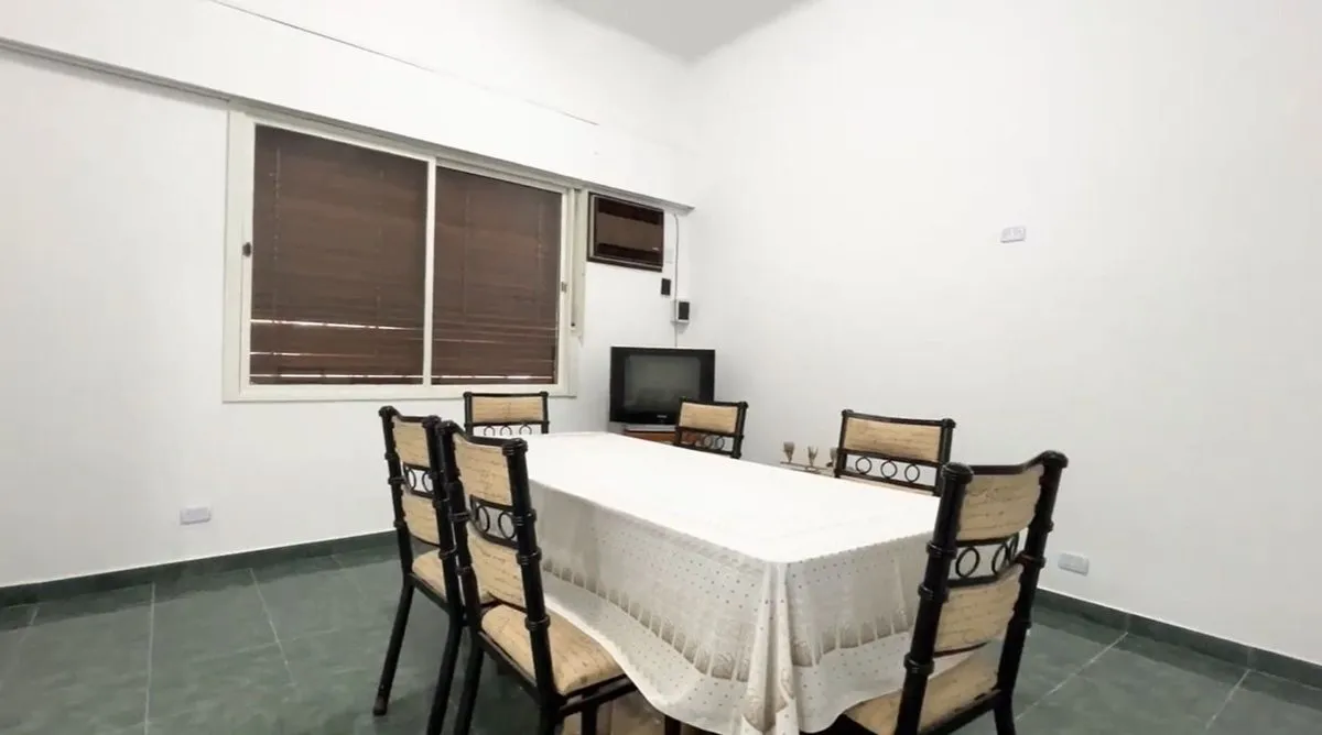 PH-типо квартира с 5 спальнями в Villa del Parque с патио, террасой и грилем