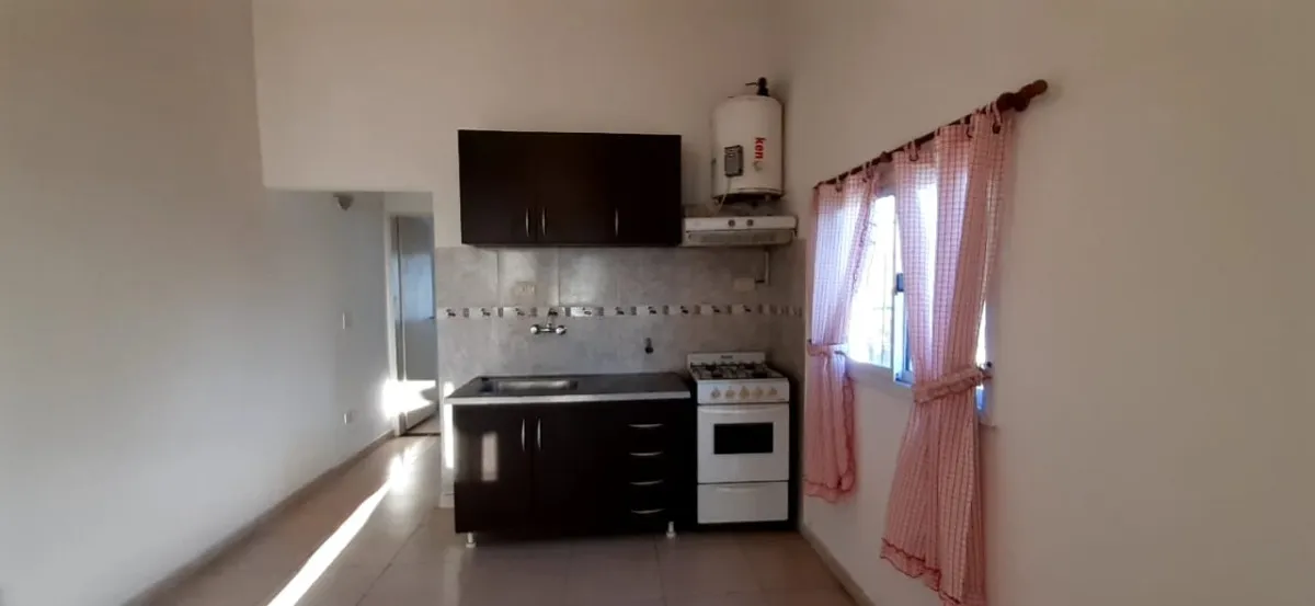 Apartamento de 1 quarto em José C. Paz