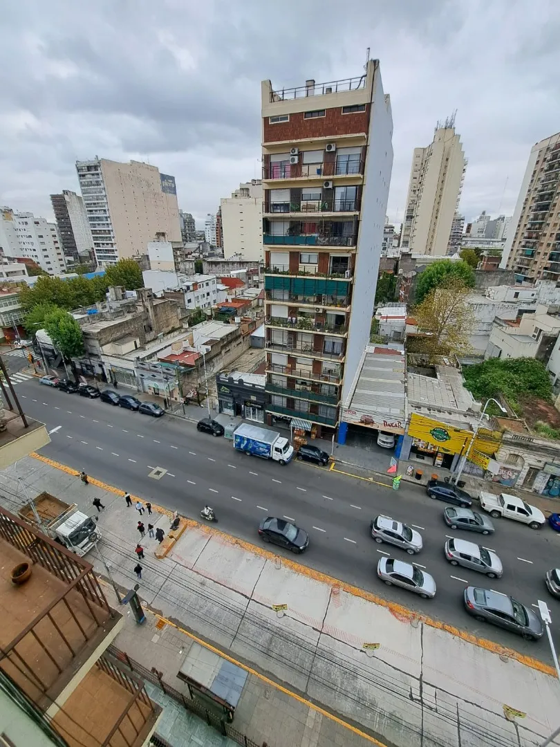 Imóvel: 2 quartos, Avellaneda