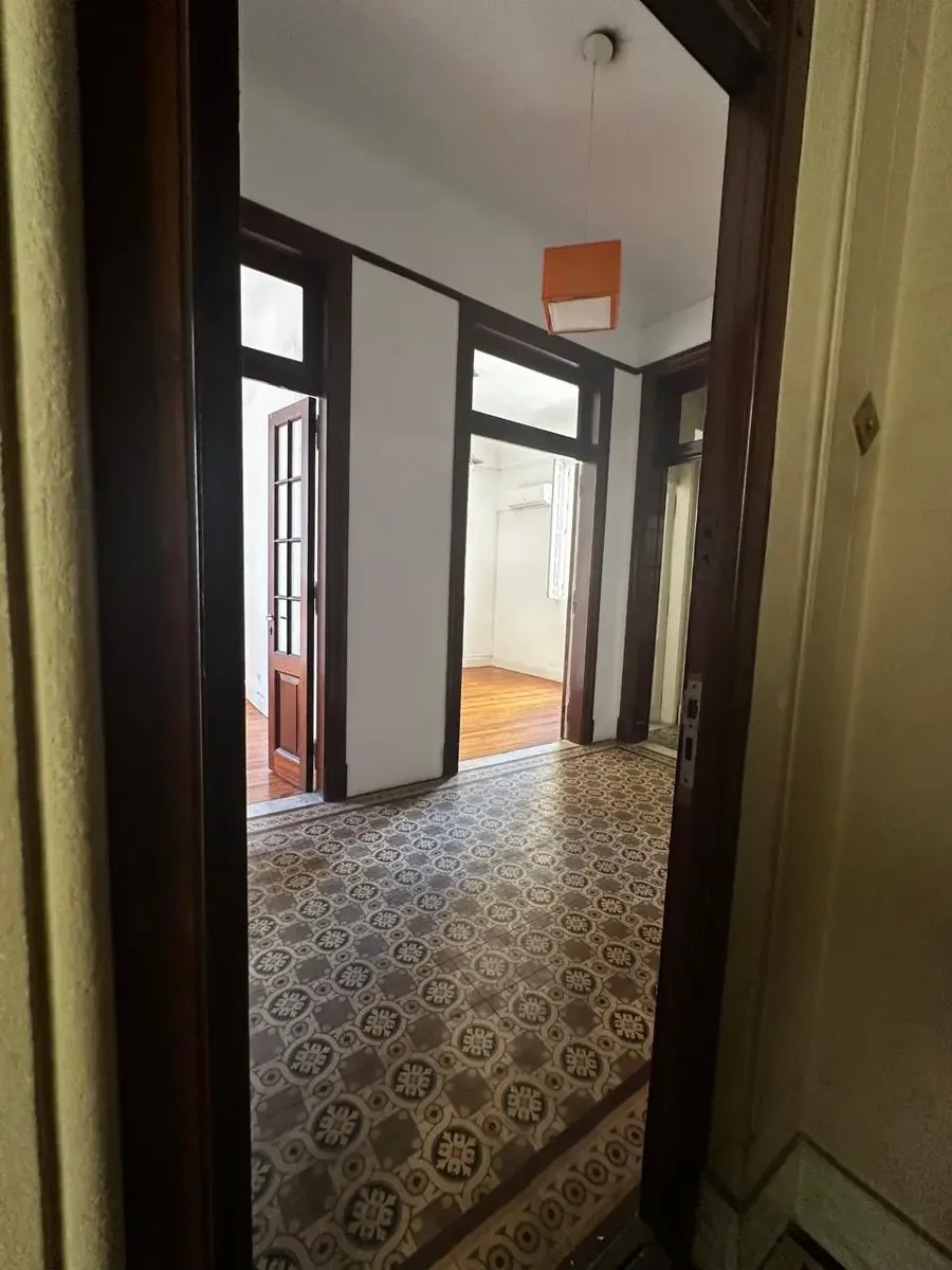 Departamento En Alquiler Edificio Señorial