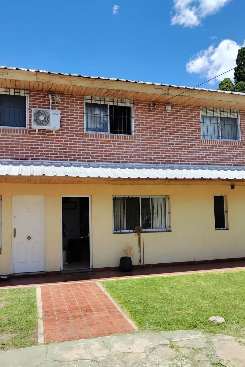 Alquiler Dúplex 3 Ambientes Con Jardín