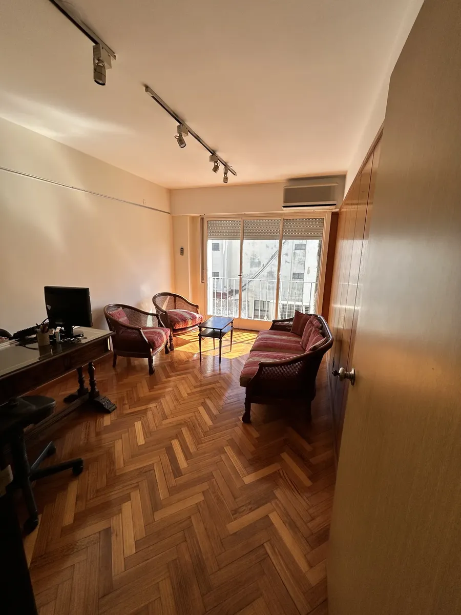 Impecable Dos Ambientes Con Detalles De Categoria Lavadero Y Cocina