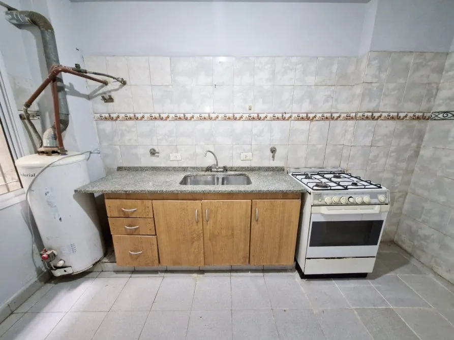 Departamento 3 Ambientes En Excelente Ubicación De Lanús Oeste