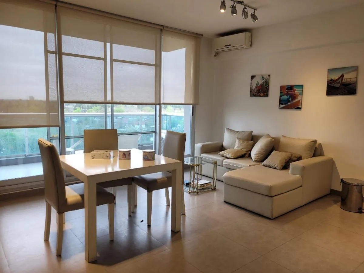 Imóvel: 1 quarto, Tigre