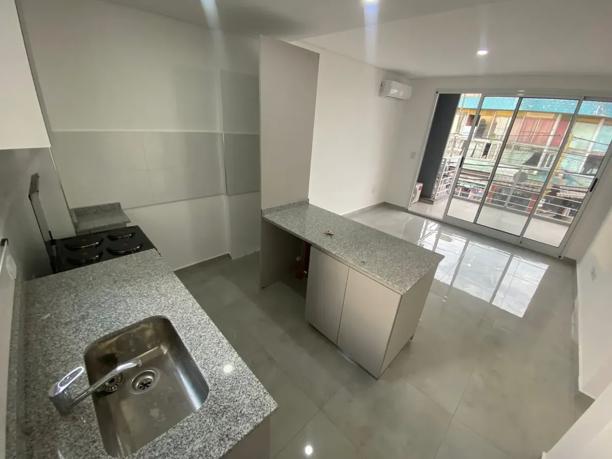Depto 2 Amb S/vergara ( Villa Tesei Centro)