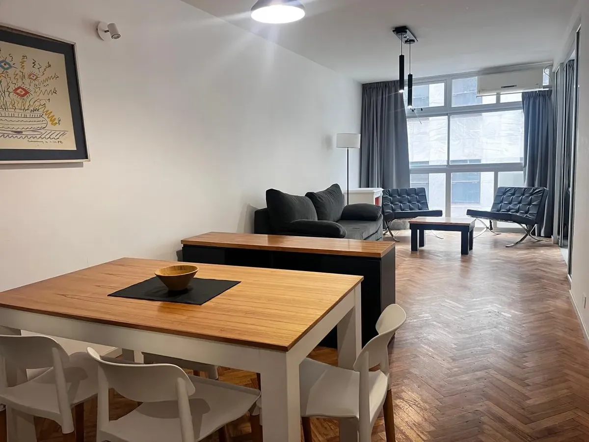 Apartamento de três ambientes em San Nicolás