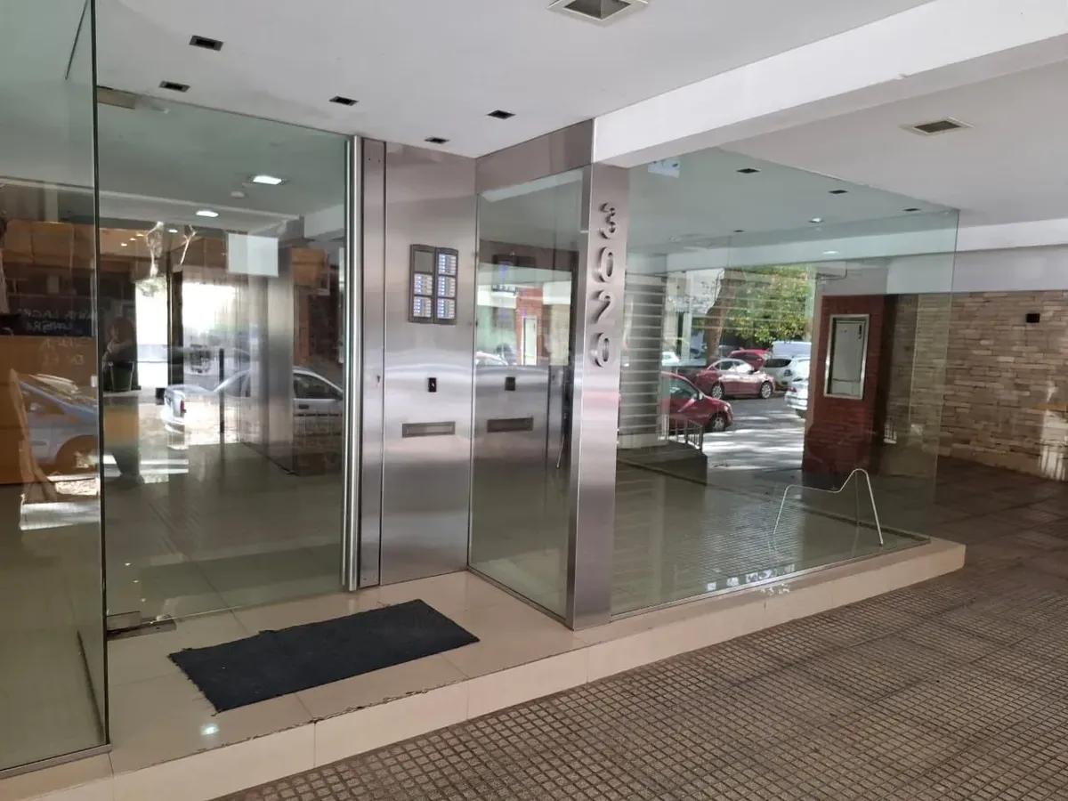 Alquiler Departamento 2 Ambientes Con Cochera Balcon Y Patio En Belgrano