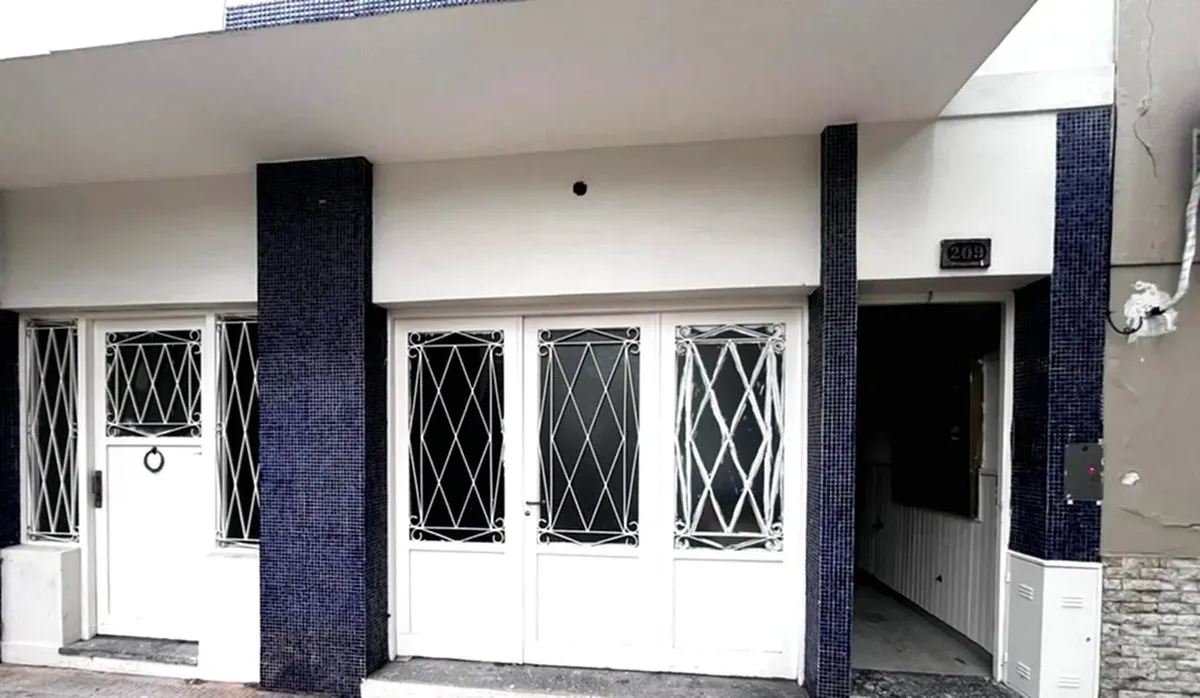 Departamento En Alquiler De 2 Dormitorios. Sin Expensas