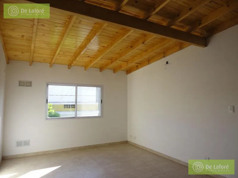 Departamento De 2 Ambientes Ubicado A Metros De Av. De Mayo