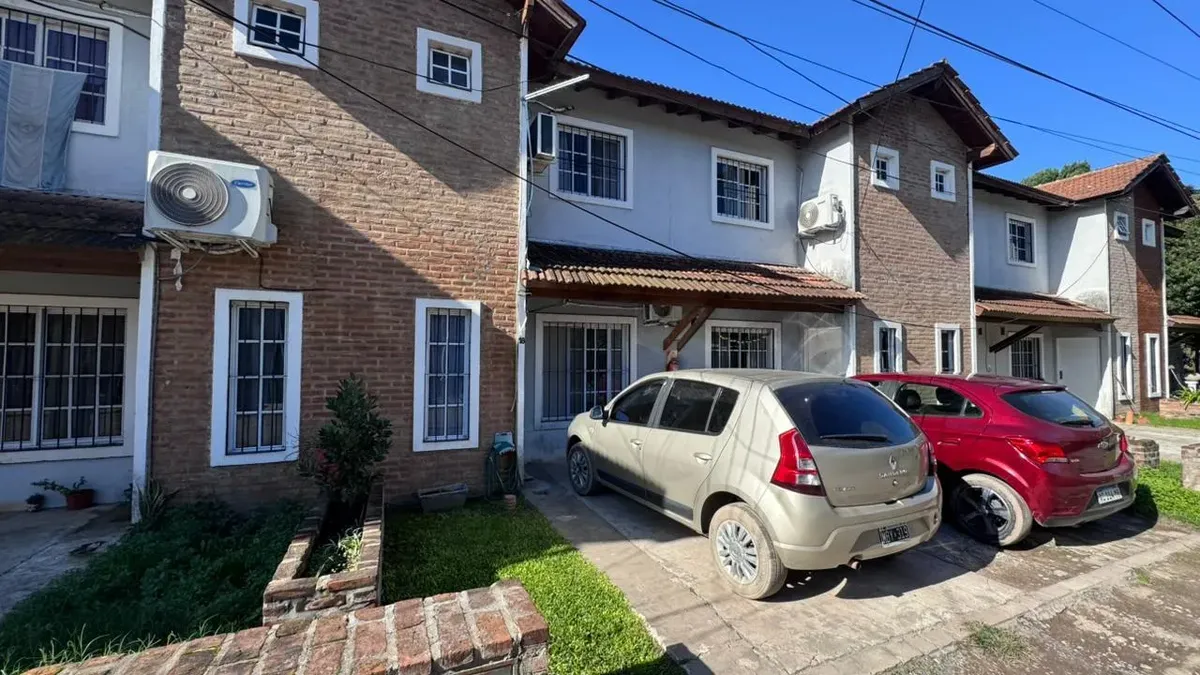 Alquiler Duplex En Jose C Paz, Patio Y Cochera