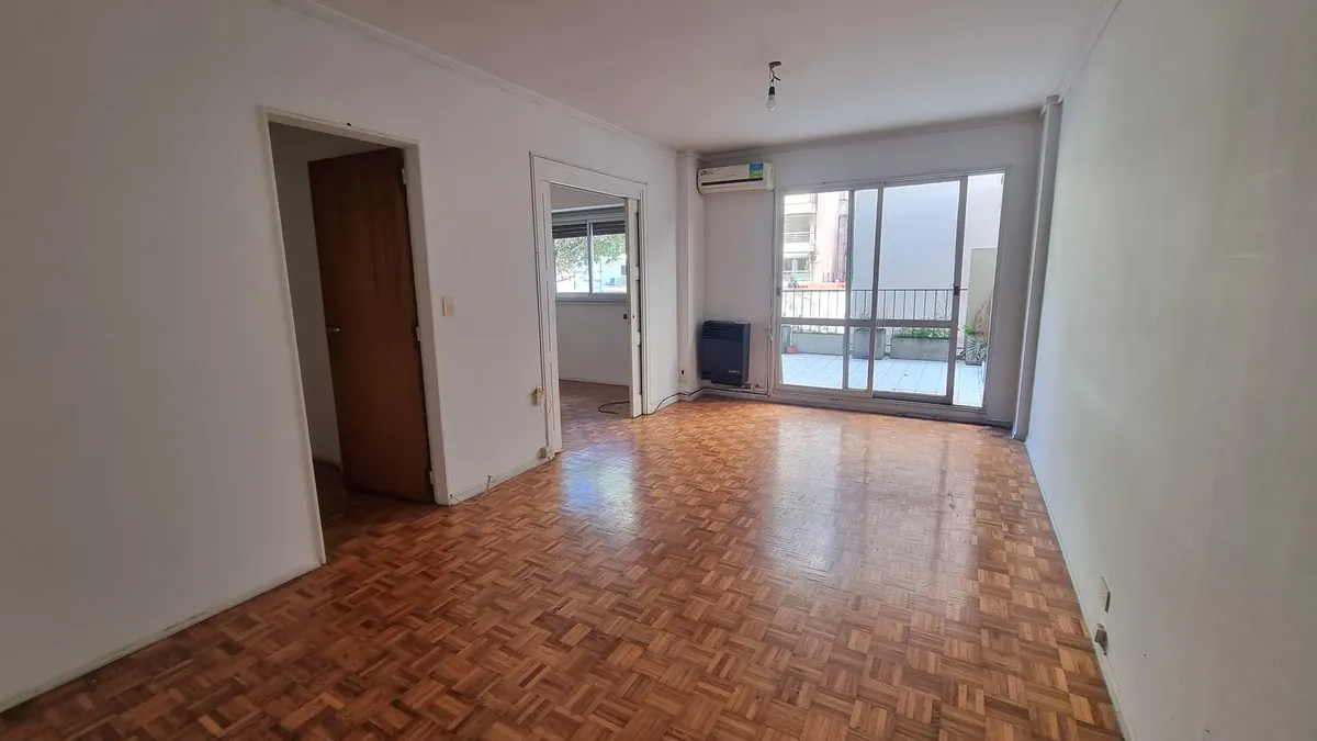 Excelente 3 Ambientes Con Balcon Aterrazado! Inmejorable Ubicacion En Colegiales