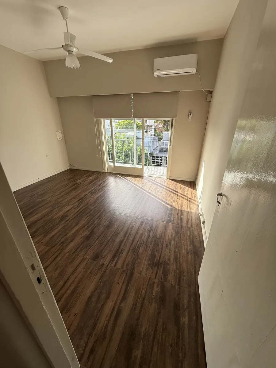 Excelente Departamento 2 Ambientes Con Patio En Ramos Mejía