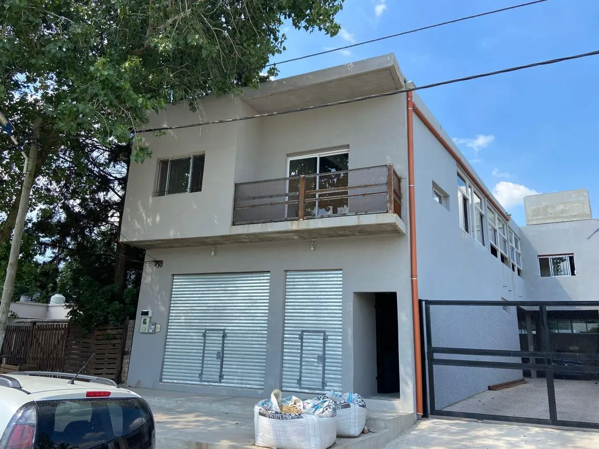 Departamento En Eduardo Gutierrez 820 Lamadrid