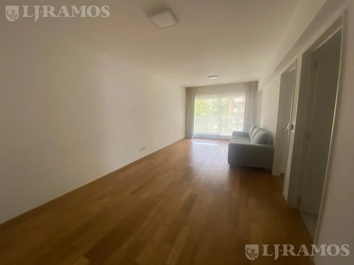 Two-bedroom apartment in Vicente López