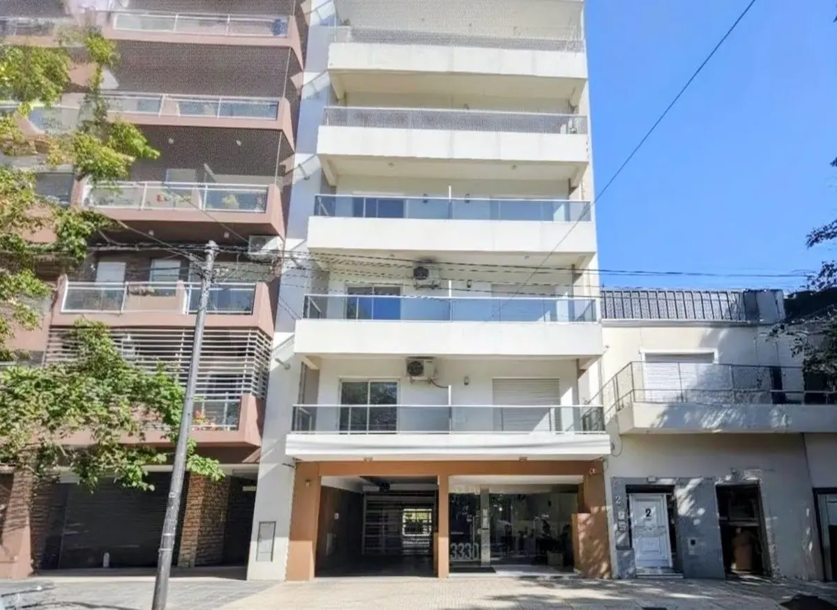 Monoambiente En Alquiler Devoto Con Cochera